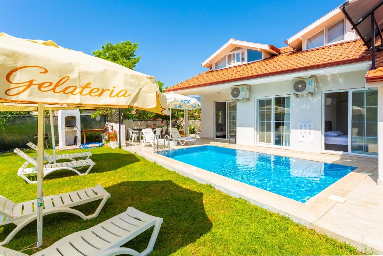 Villa Zonkdemir ダルヤン エクステリア 写真